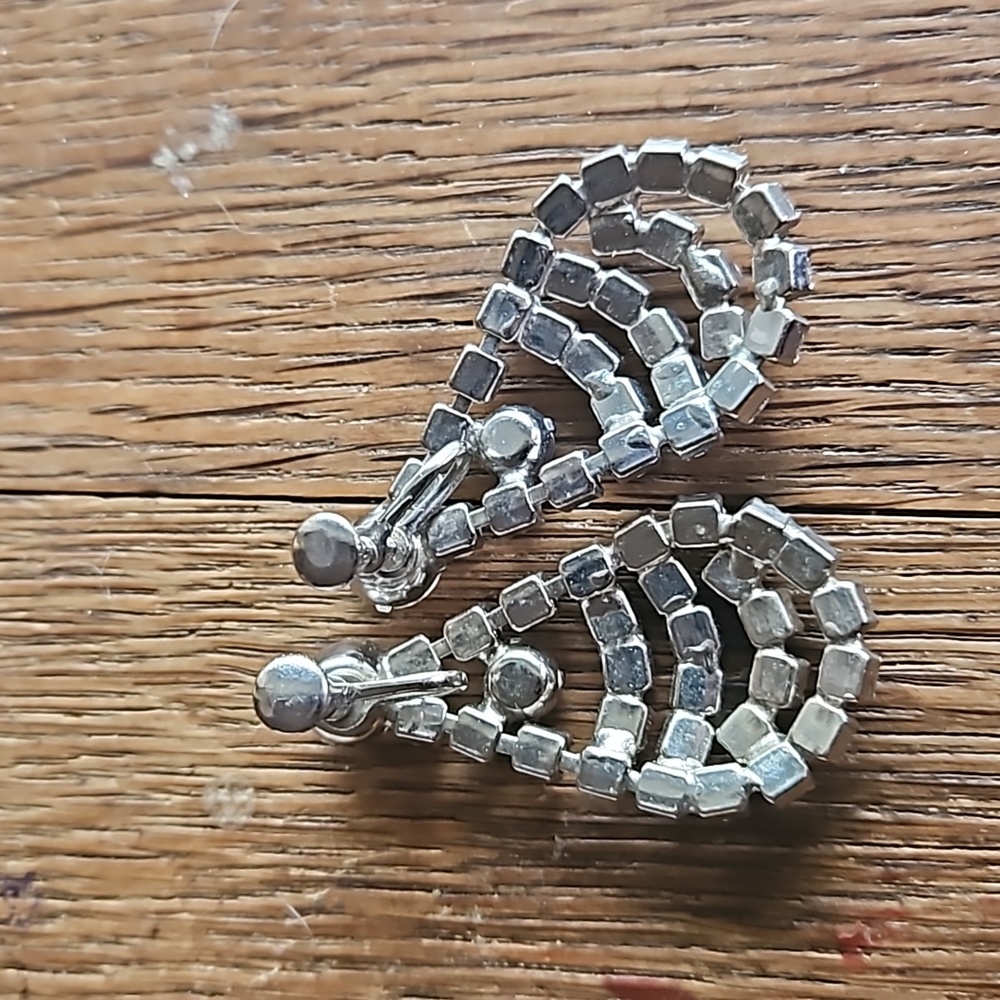 Vintage Rhinestone earrings - Picture 4 of 6
